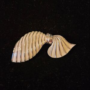 Vintage Trifari White Enamel Bow Silver Accent Brooch Pin